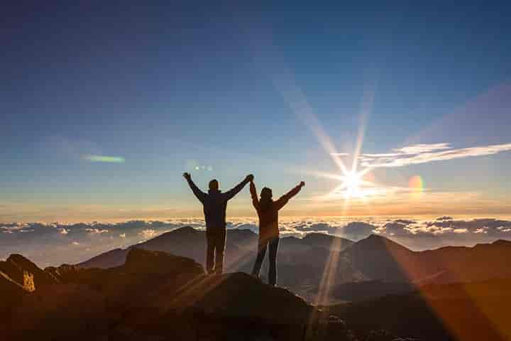 Make the Morning Pilgrimage to Watch the Sunrise from Haleakala