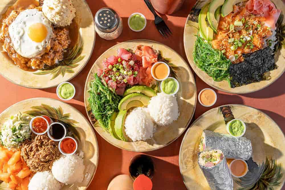 The Kapahulu Experience: a Walking Tour of Favorite Local Eateries