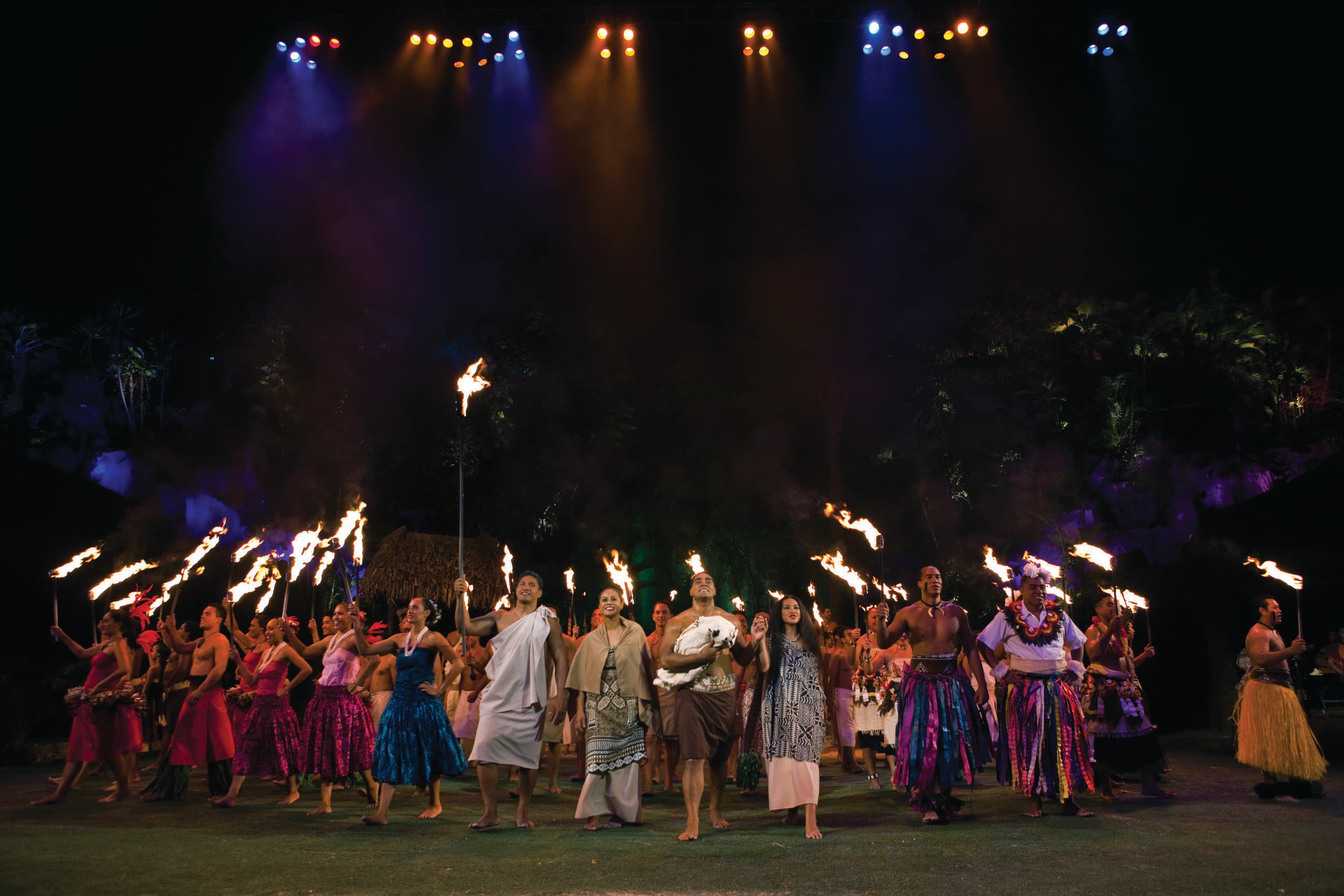 Roberts Hawaii oahu tour Oahu - Polynesian Cultural Center - HĀ Breath of Life Show Only