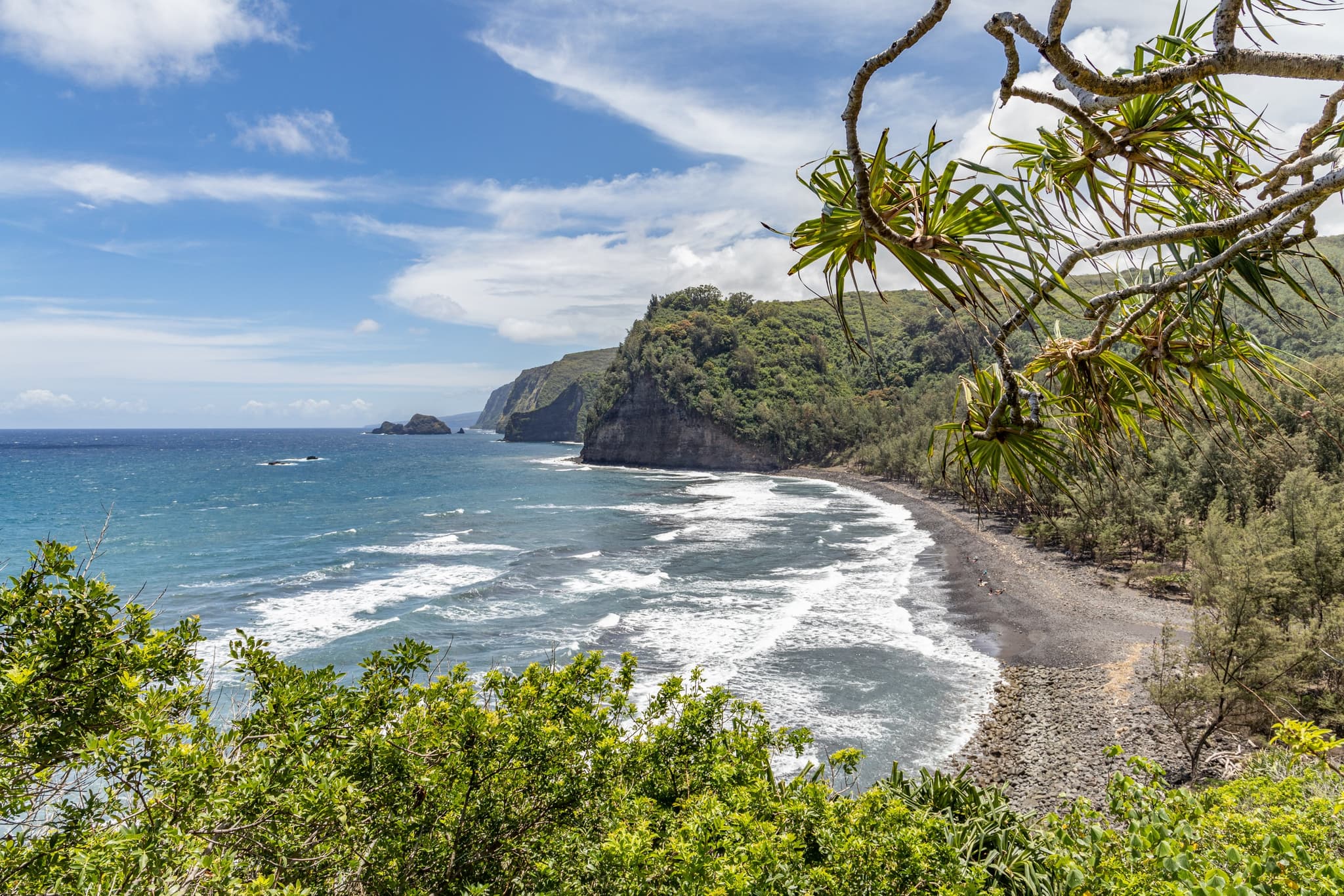 Pololu Valley Hike