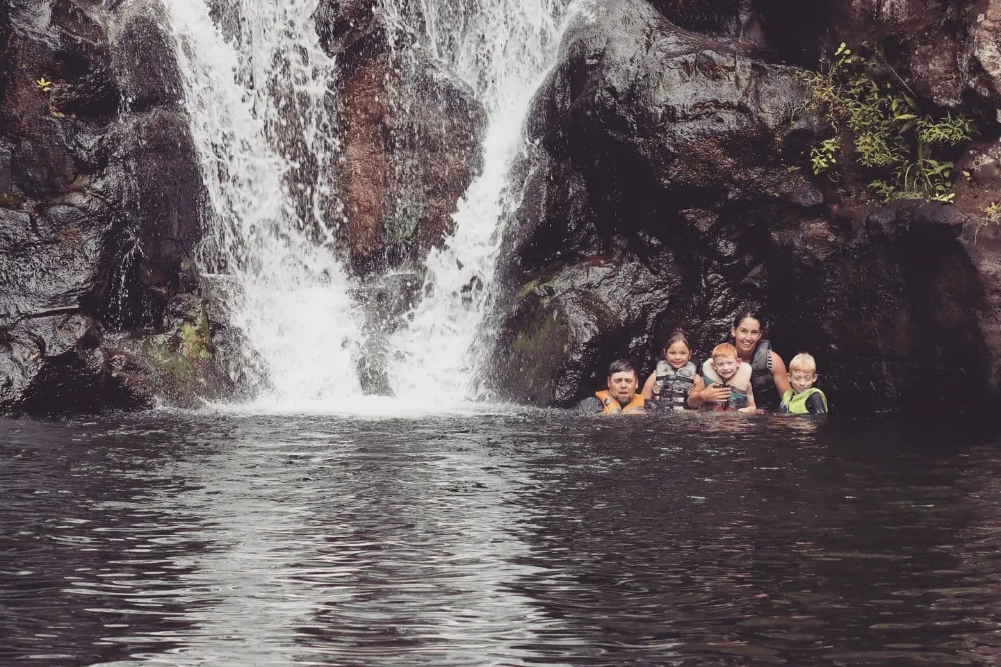 Northshore Food & Waterfall Tour