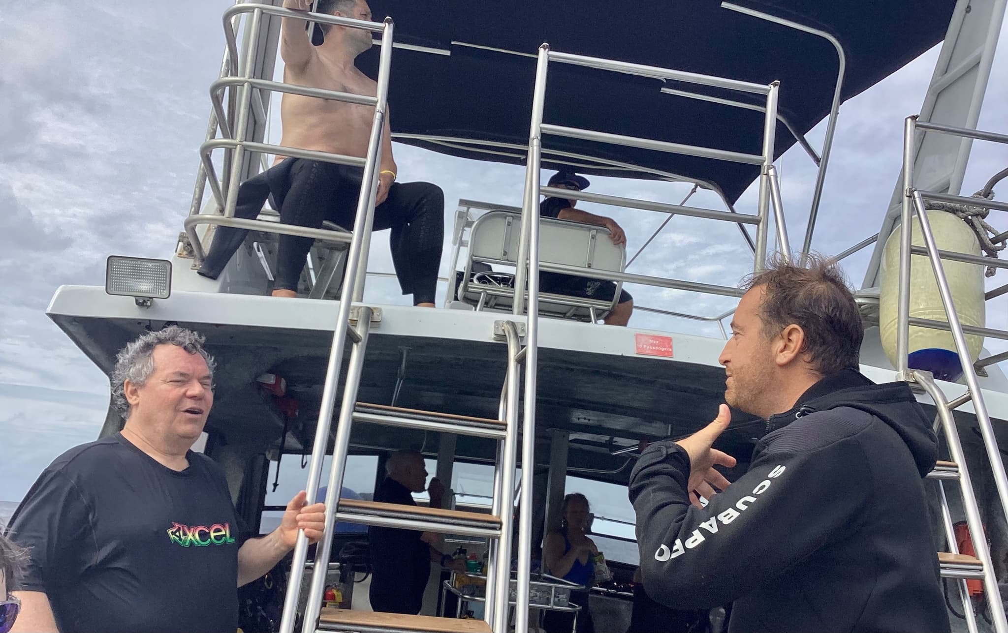 Epic Hawaiian  Honu and Sharks Dive