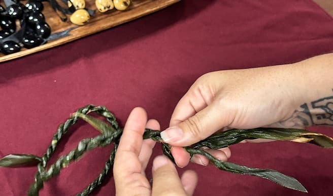 Ti Leaf Bracelet Making Craft Class