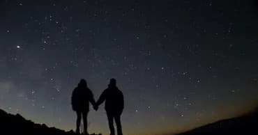 Hawaii’s GOAT Experience: Mauna Kea Summit, Sunset & Stars