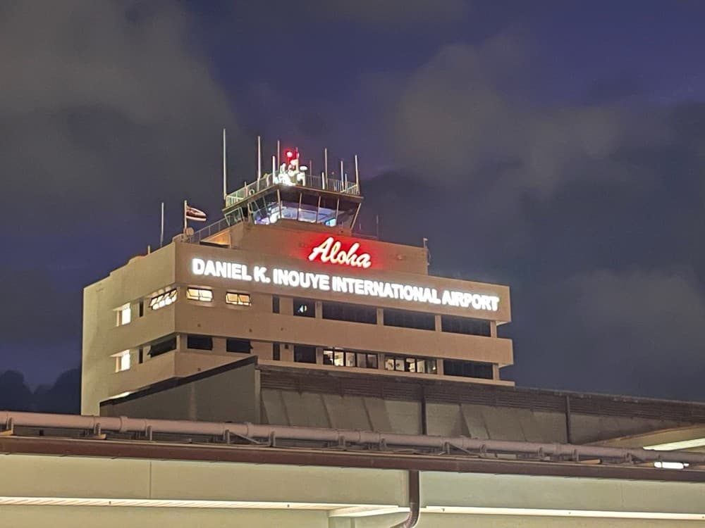 Airport To Waikiki Hotels / Ko' Olina  Hotels (Shuttle)