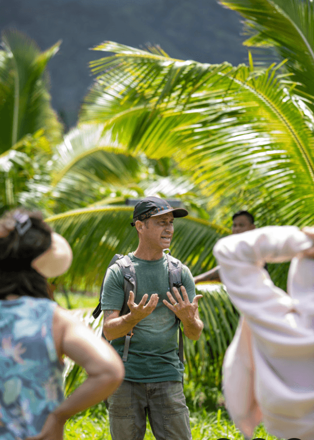 Macadamia Nut & Hydroponic Tour