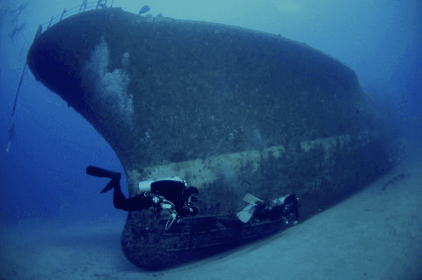 Shipwreck and Reef Dives