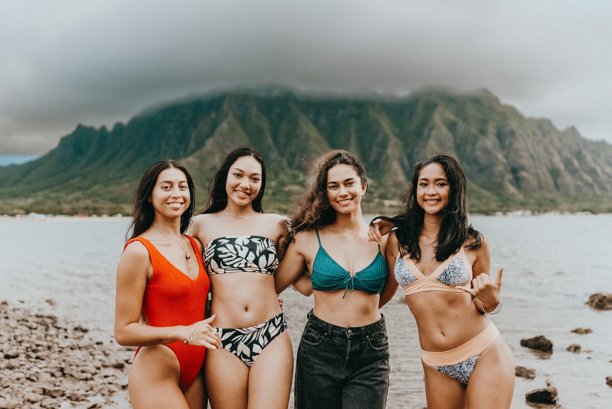 Sunrise Self-Guided Kayak Tour to Chinaman's Hat (Mokolii)