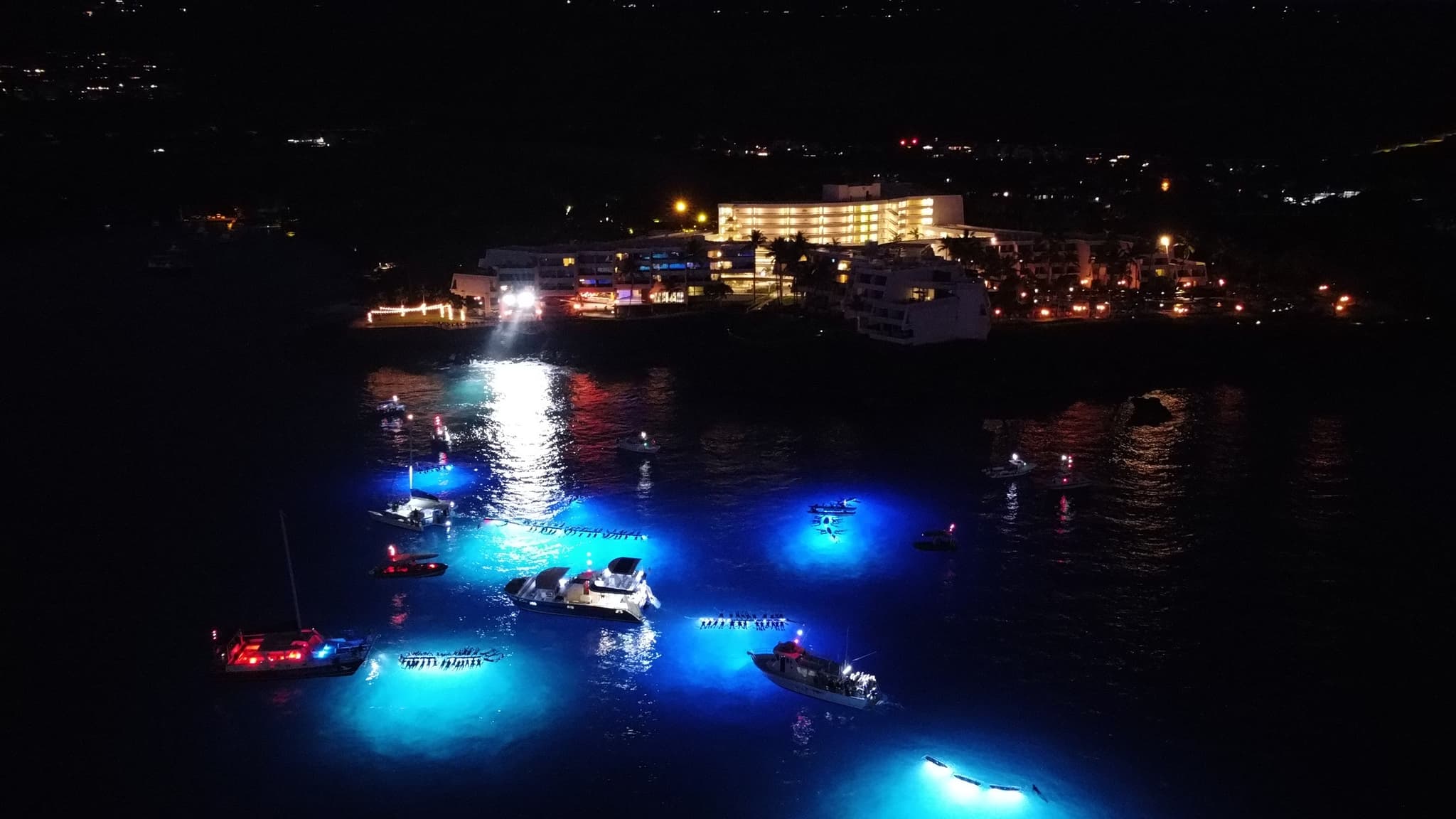 Private Sunset & Manta Night Snorkel Charter