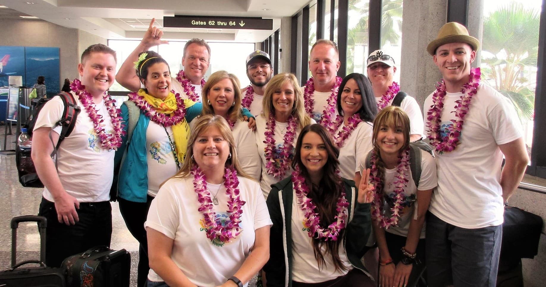 Classic Orchid Lei Greeting - Kahului Airport, Maui