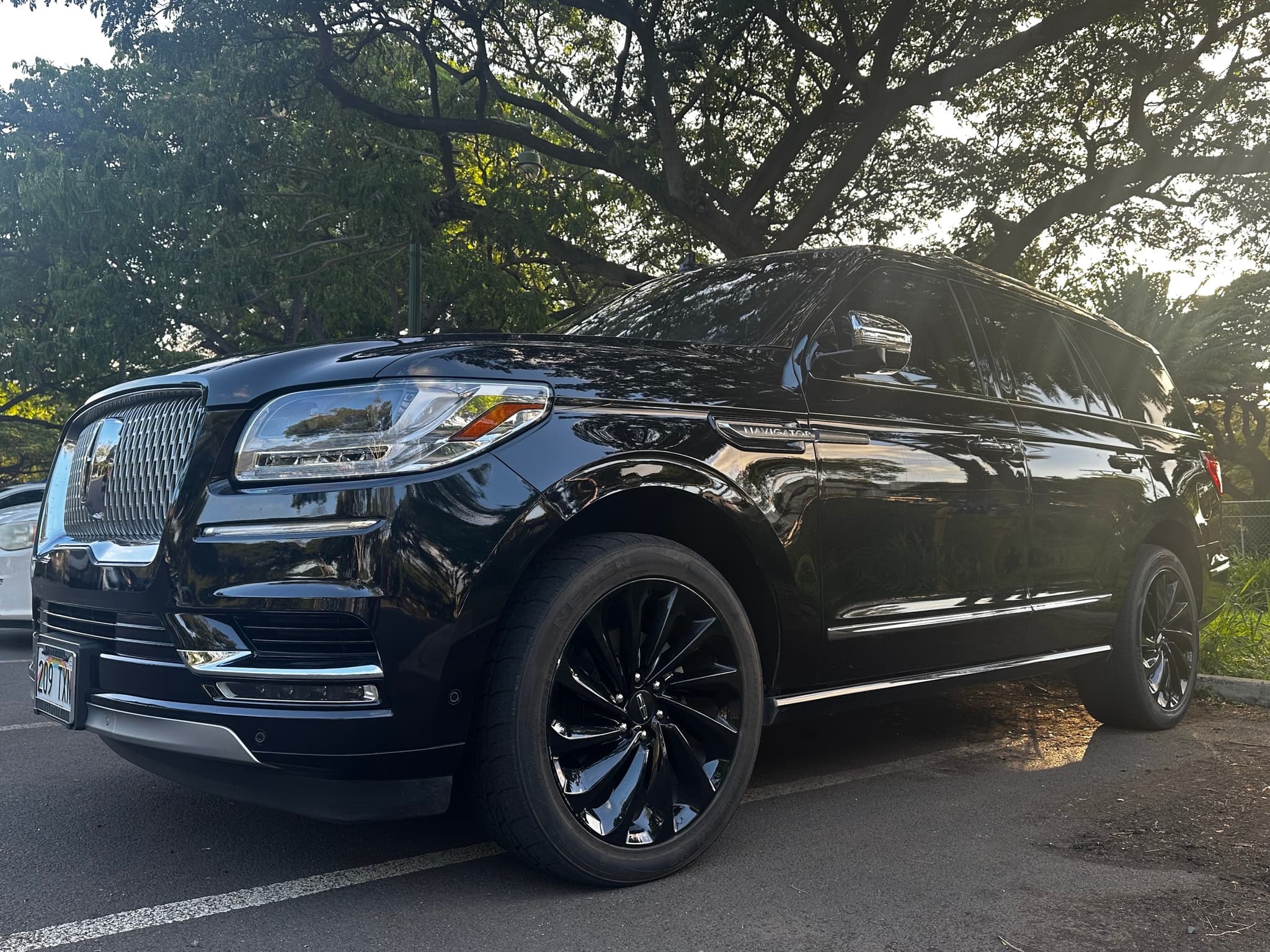 Chauffeur & Transportation Service (Servicing all of Oahu)