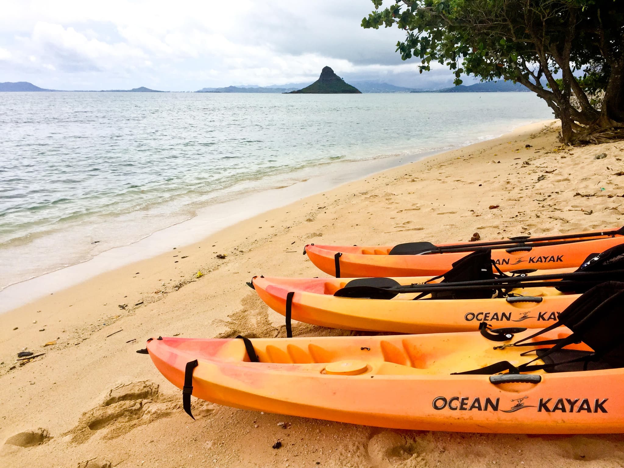 Chinaman's Hat Self-Guided Kayak Tour