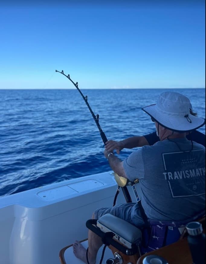 8 Hour Fishing Escape 40' Cabo