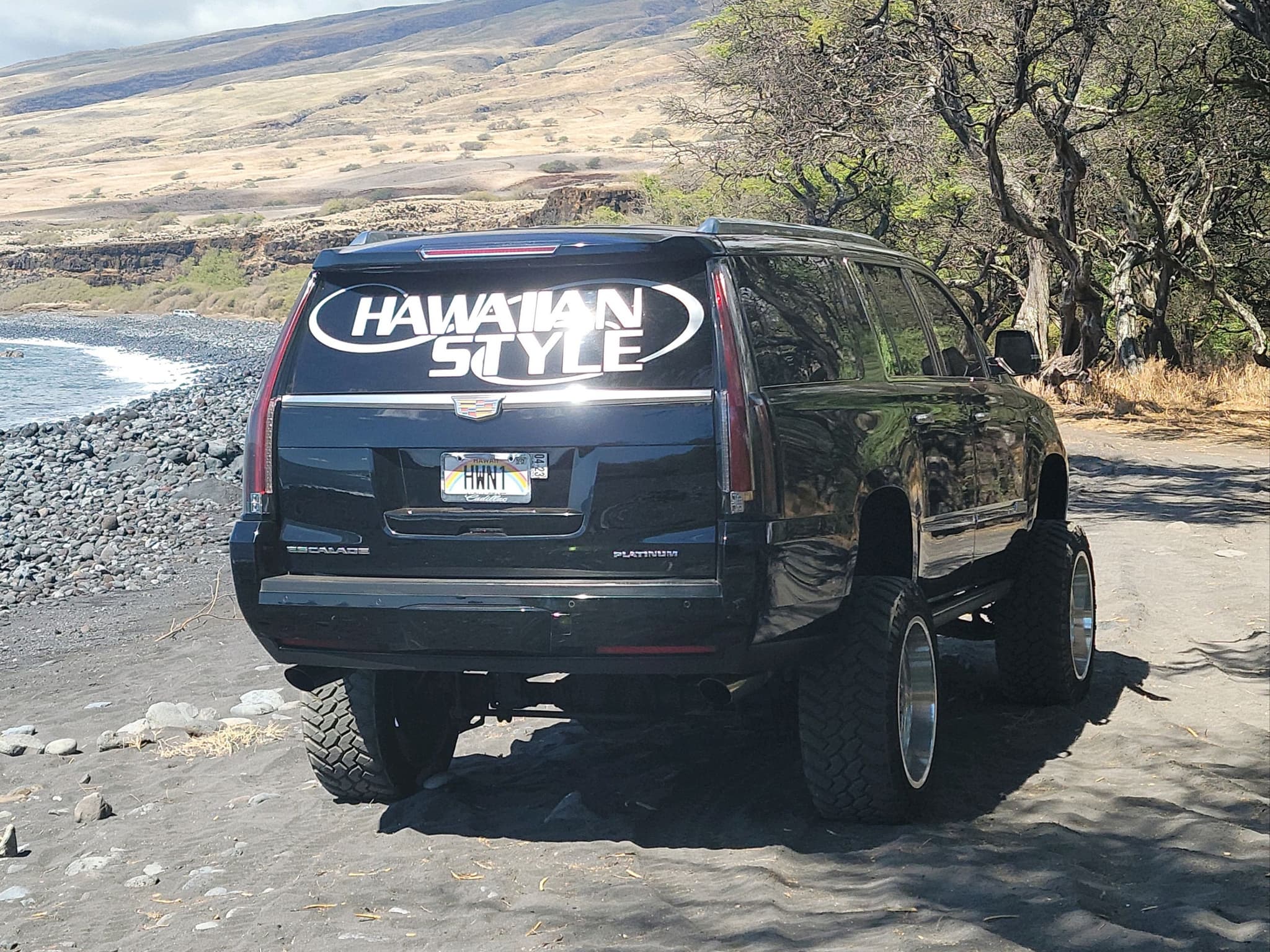 Road to Hana: Luxury Off-Road Expedition - Private Lifted Cadillac Escalade