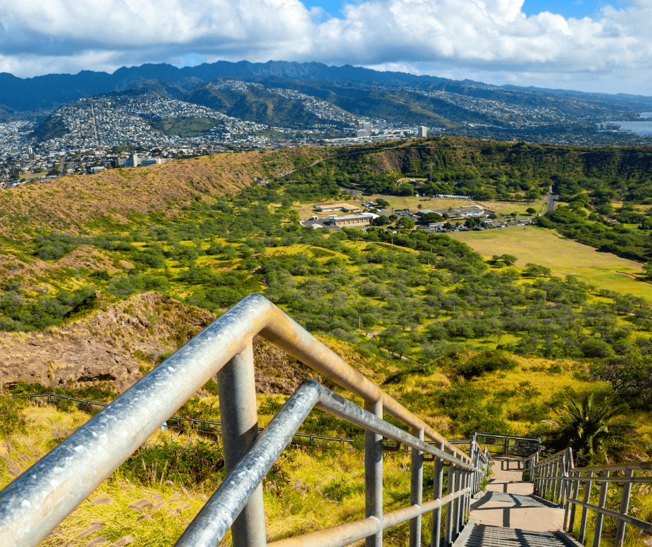 Diamond Head Crater & Hawaiian Waterfall Tour