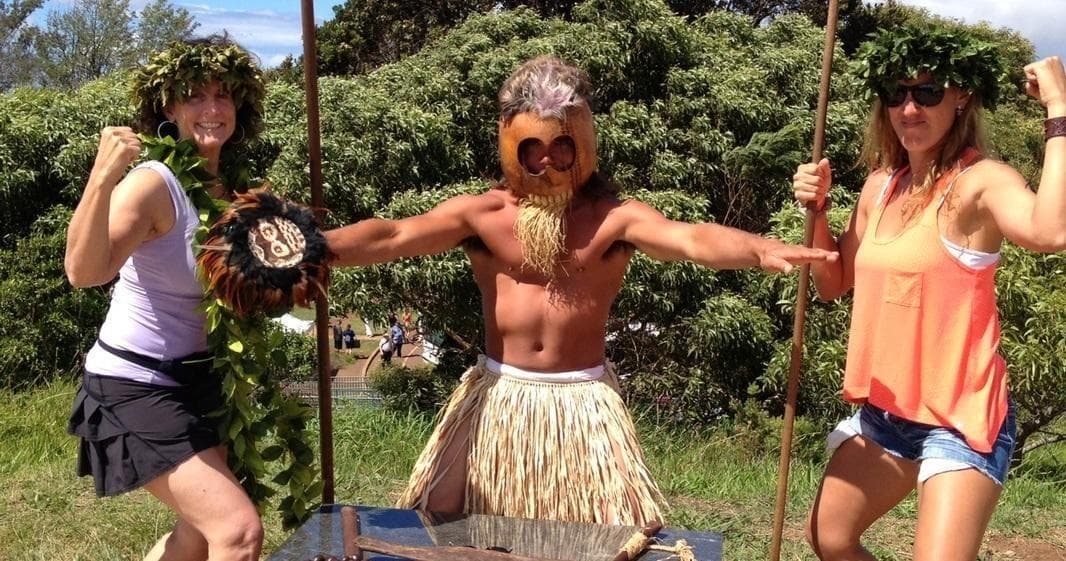 Kauai Canyon Explorer - Natural Wonders, History & Local Grinds