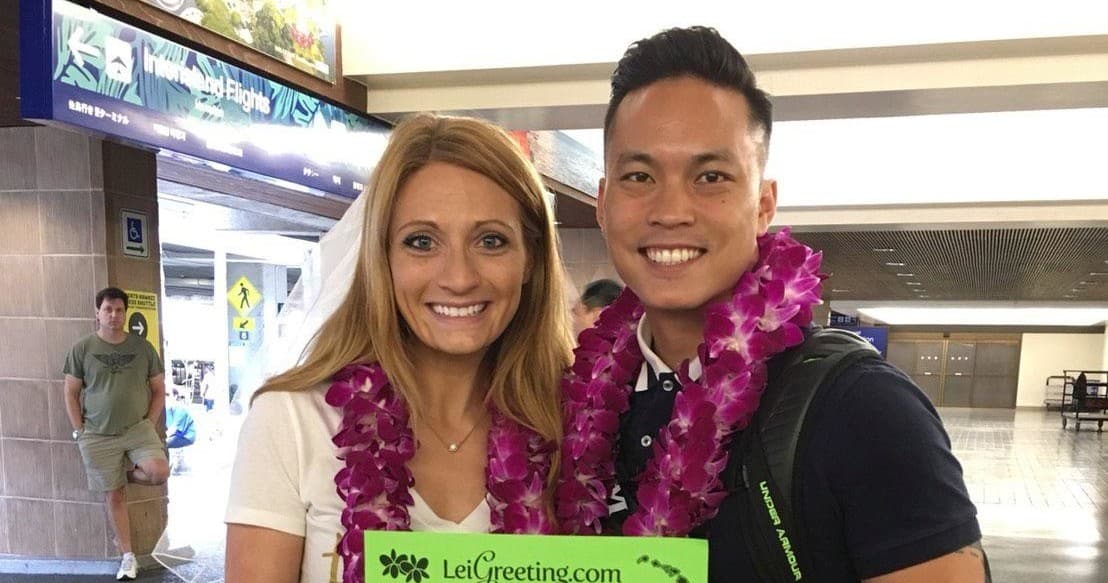 Honeymoon Lei Greeting - Līhuʻe Kaua'i Airport