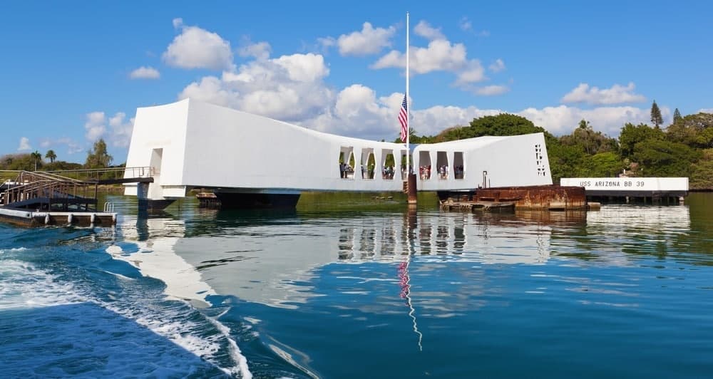3M- Arizona Memorial Pearl Harbor and Historic Honolulu City Tour Departing from Maui