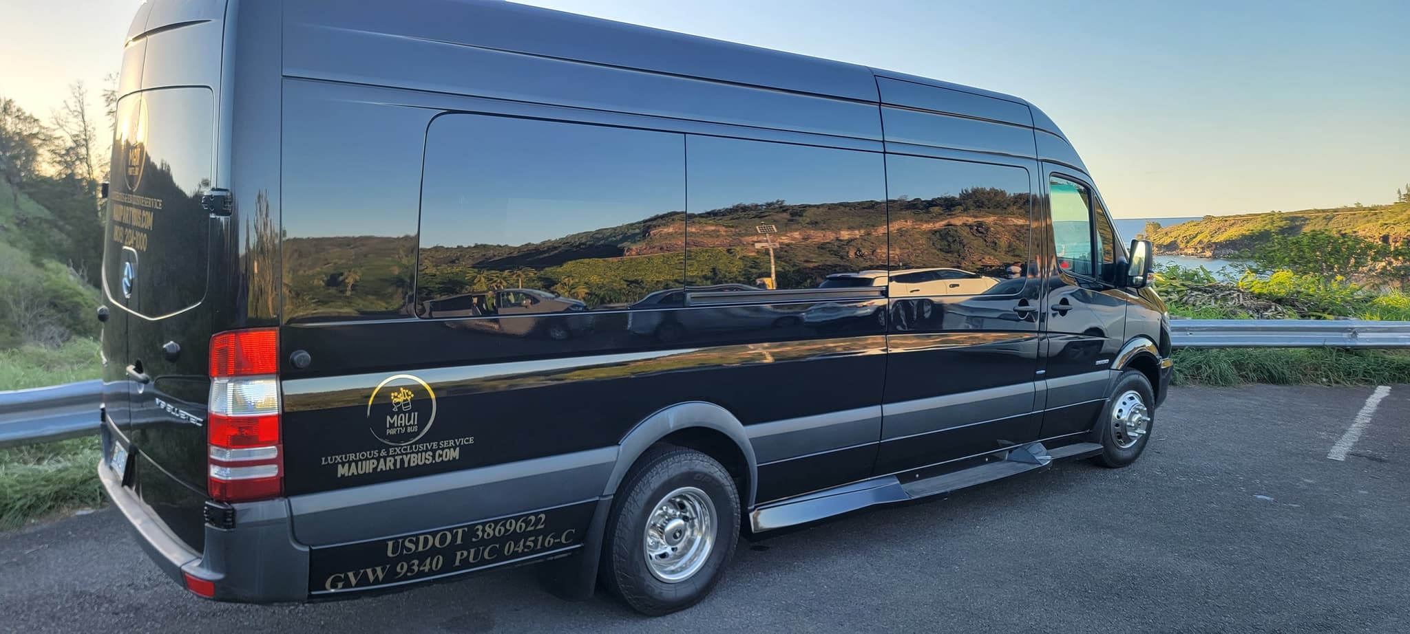 Maui Party Bus Limo