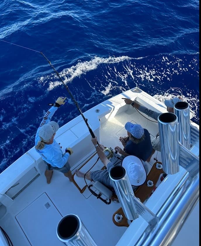8 Hour Fishing Escape 40' Cabo