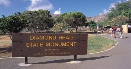 Diamond Head Crater Shuttle & Self-Guided Hike