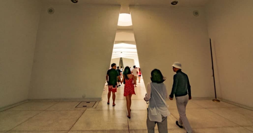 Pearl Harbor Fly-Drive Package From Kaua'i