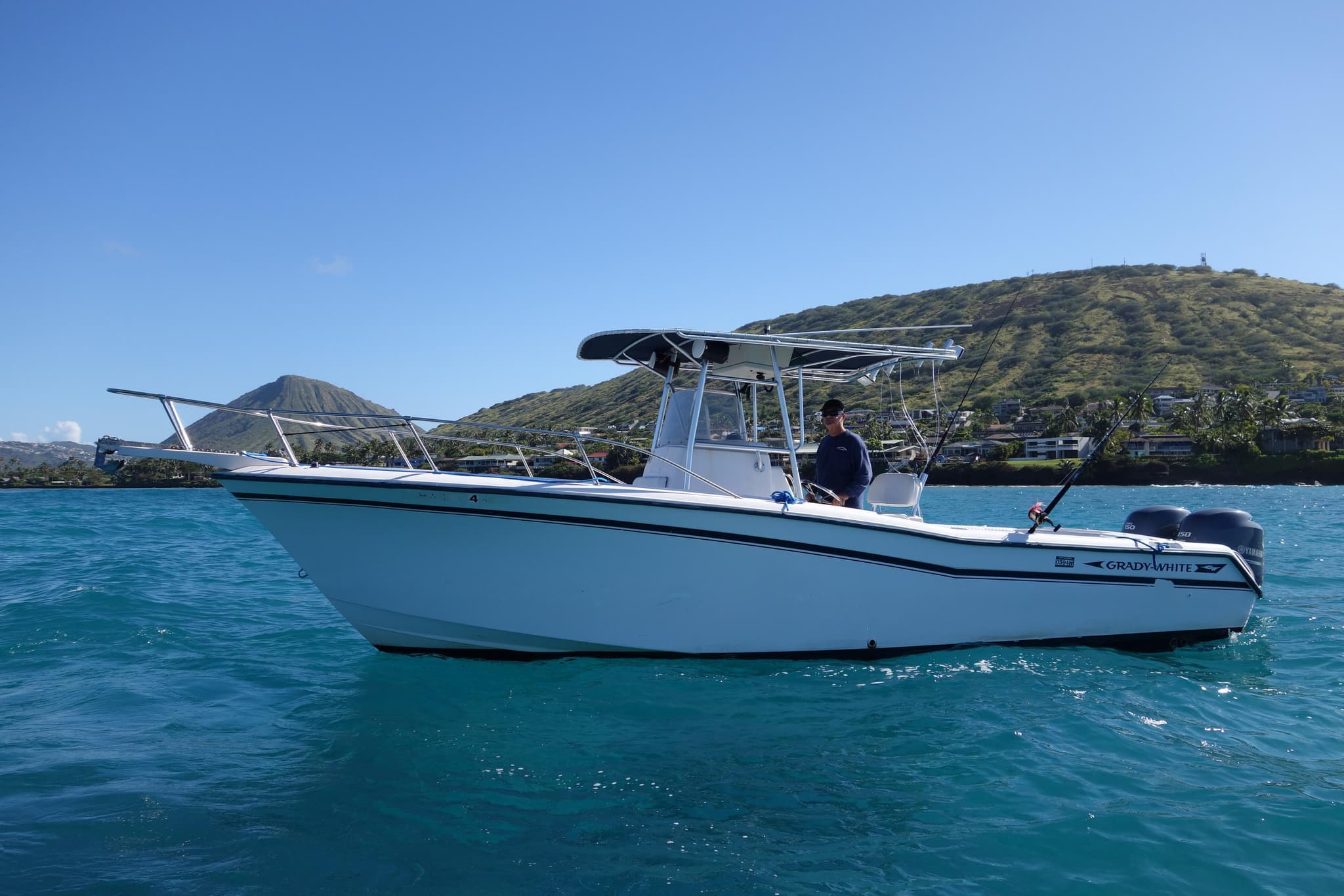 Private Boat Charter on Maunalua Bay