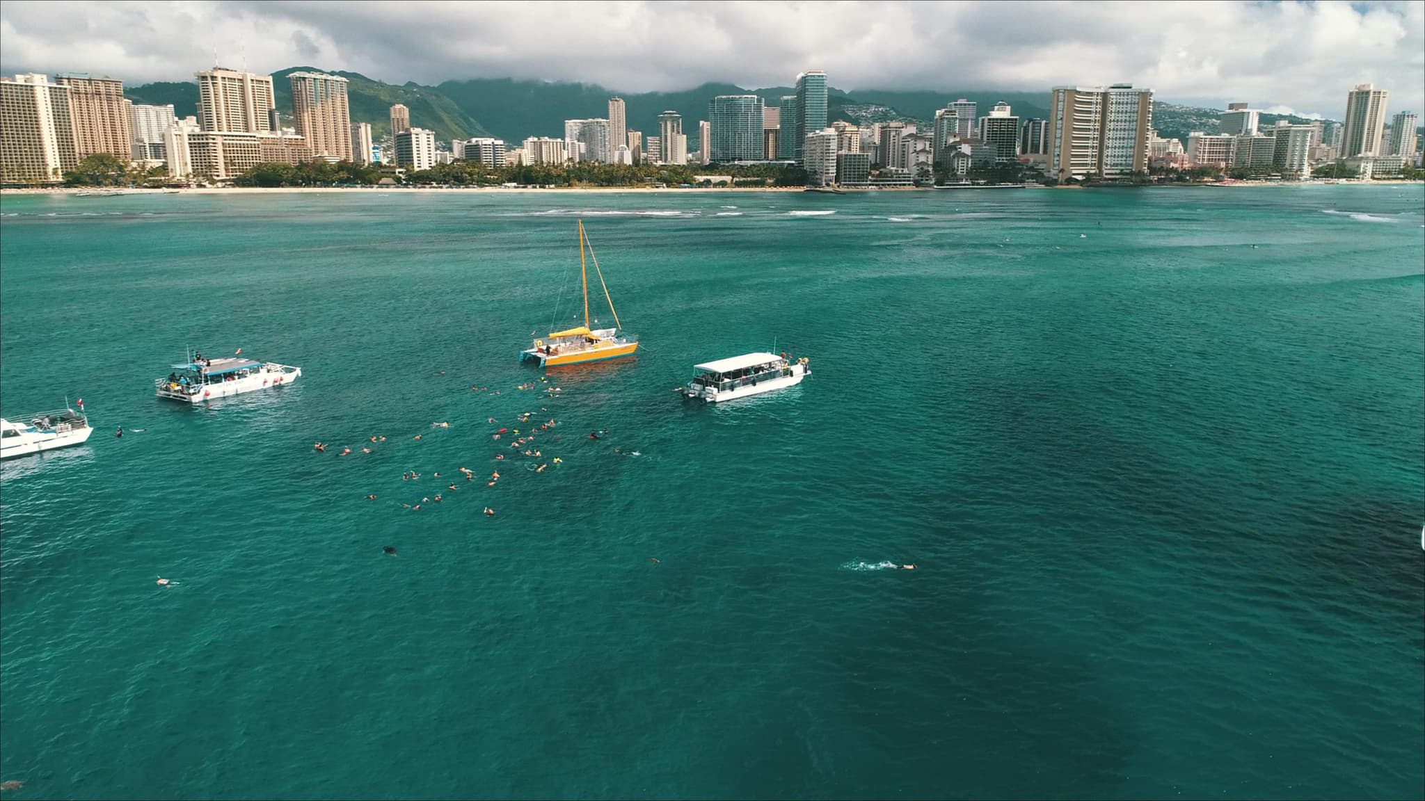 2 Hour Snorkel with Turtles + Water Scooter + Paddleboard