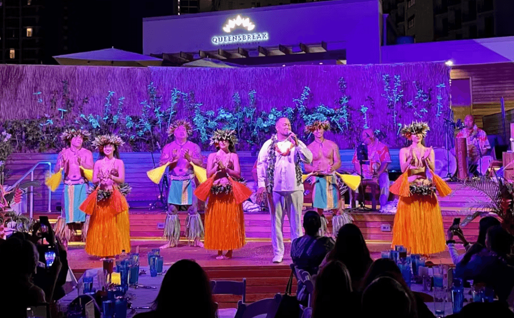 Paina Waikiki Luau
