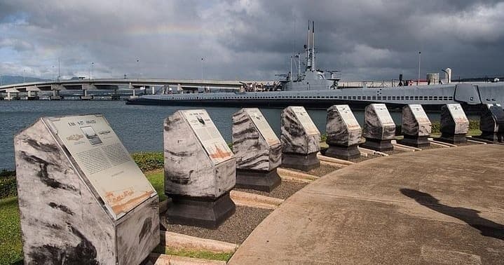 Pearl Harbor and Scenic Oahu Private Tour