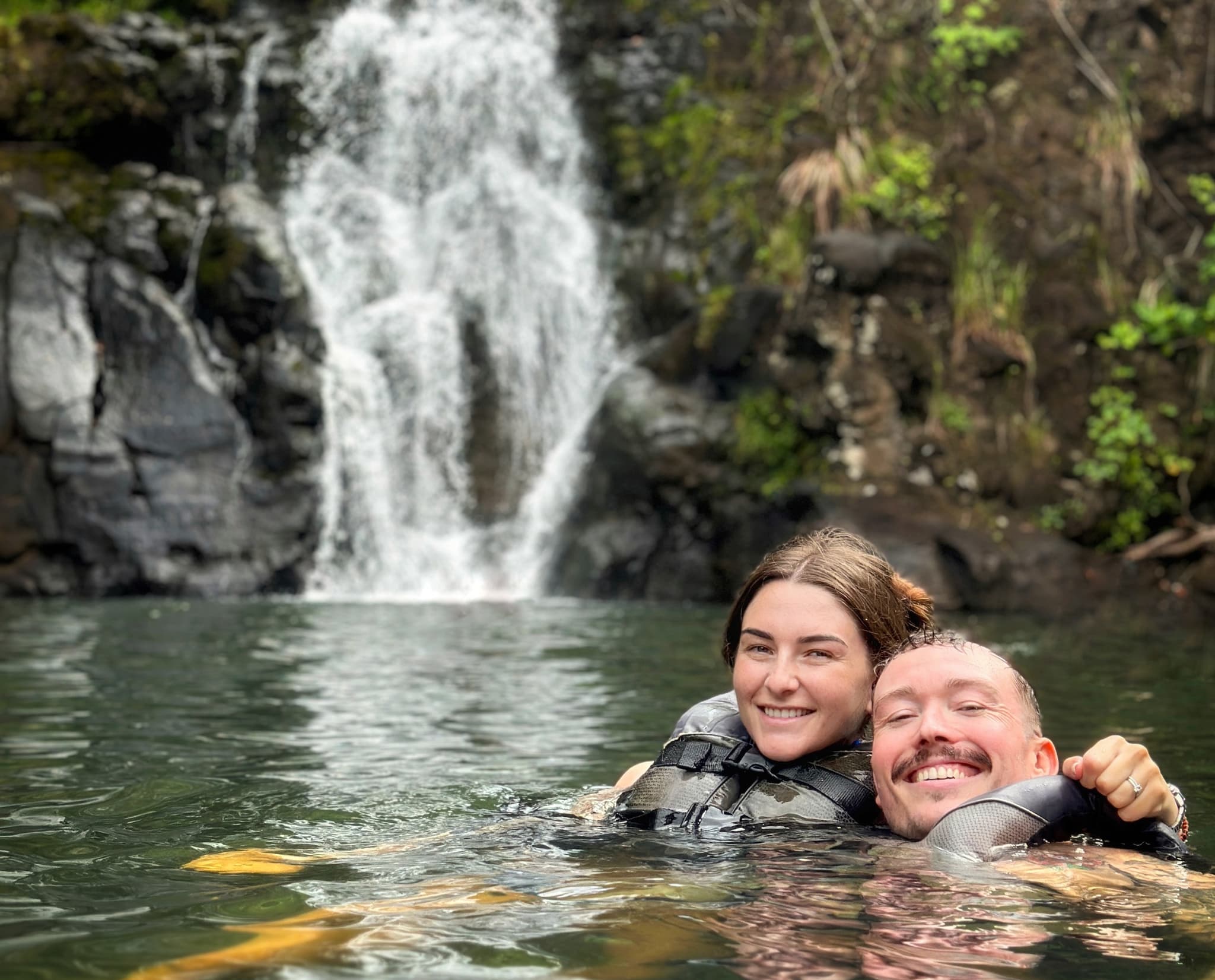 PRIVATE Complete Island Tour with Waterfall