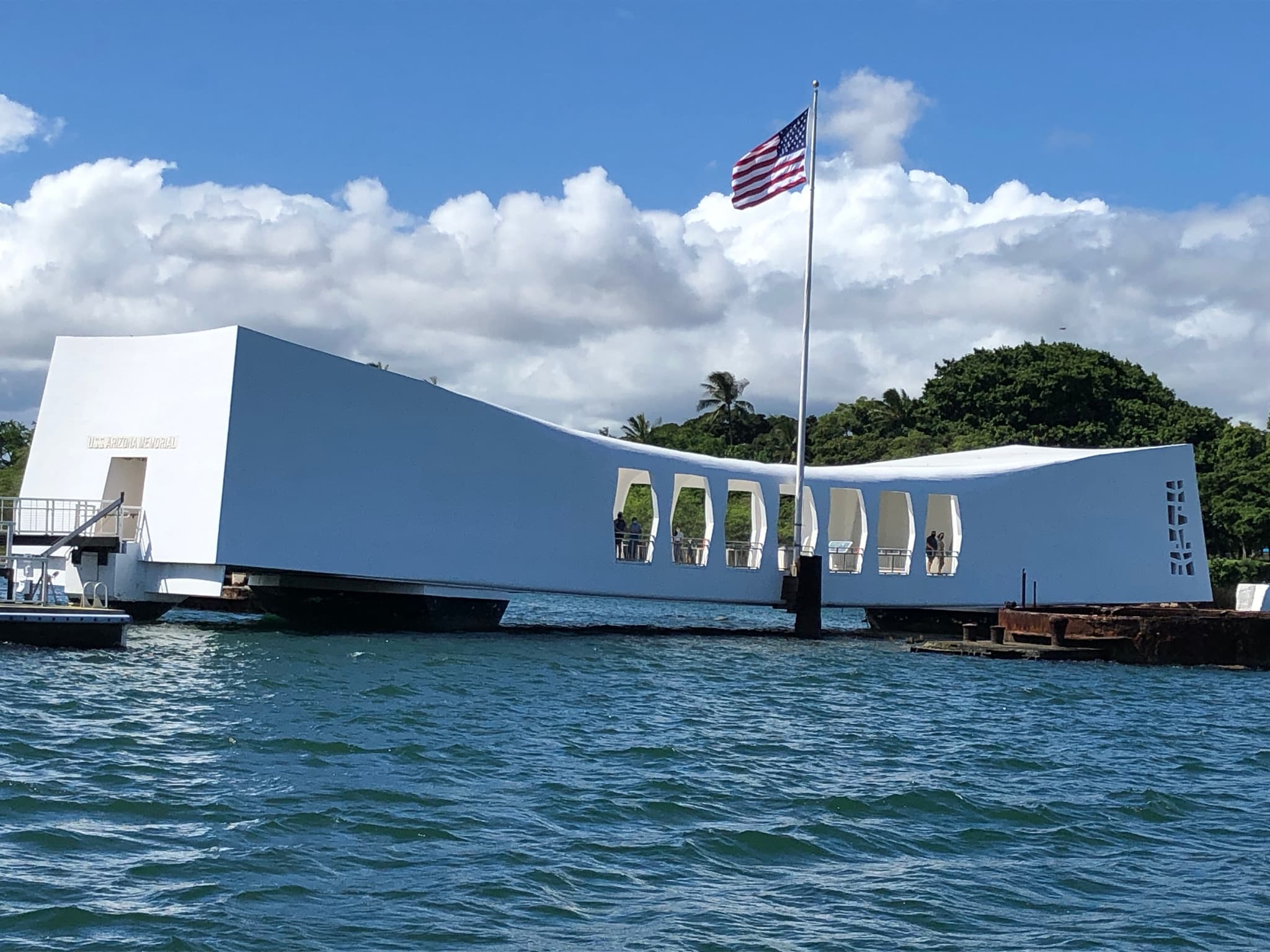 Arizona Memorial & Custom Tour