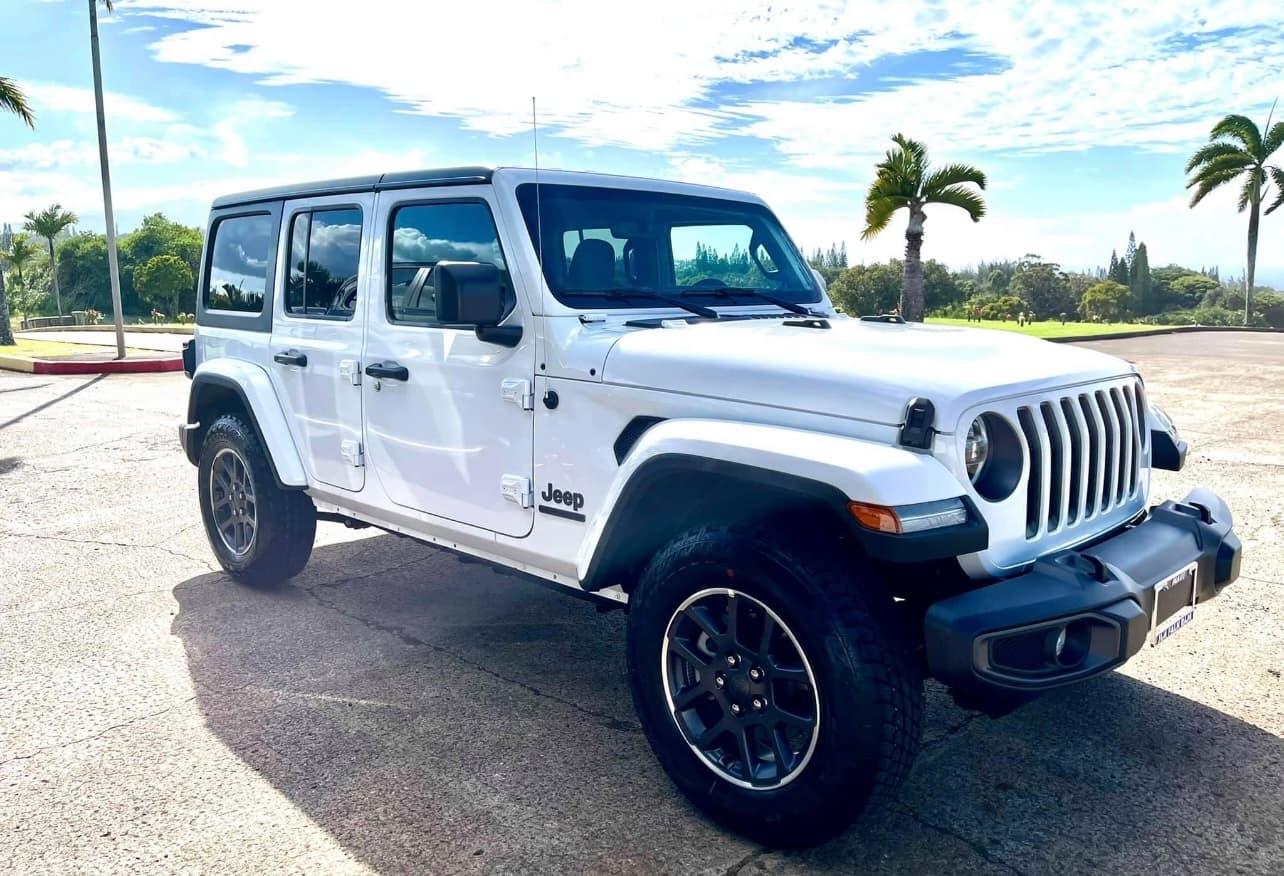 Loop Around Hana Jeep Tour (Backside)