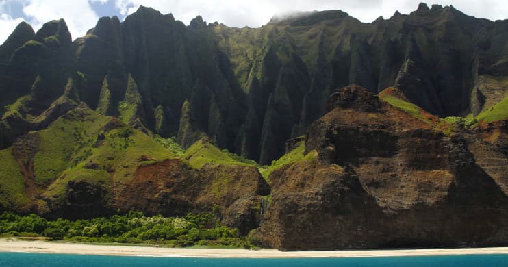 Na Pali Coast Tour on the amazing Na Pali Kai III