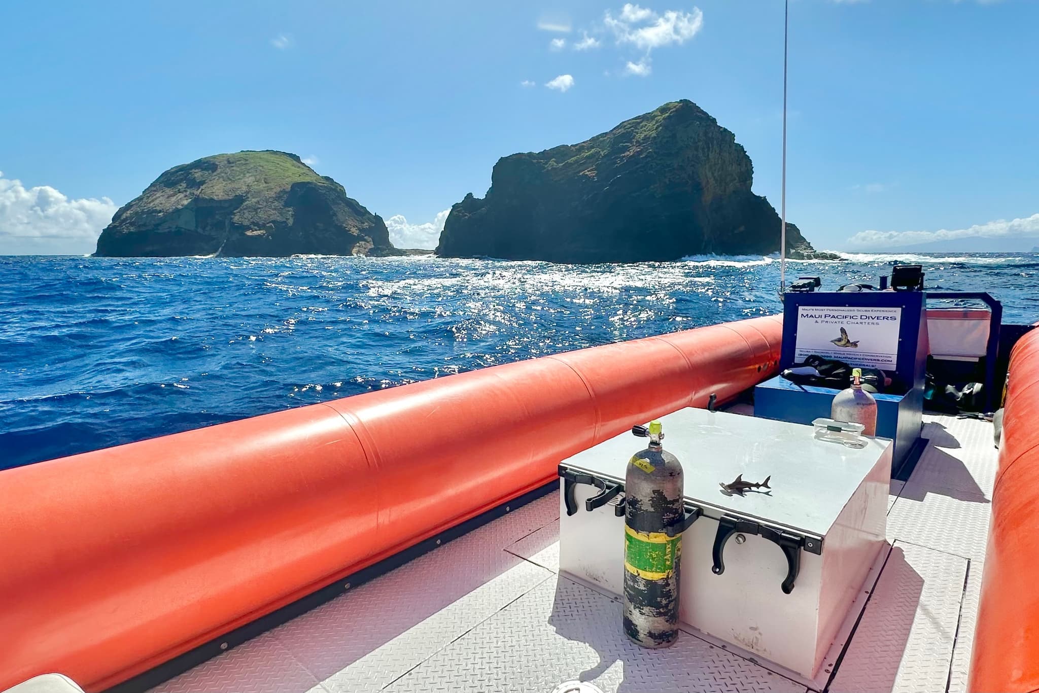 SCUBA: 2 Tank Mokuho'oniki *Private Charter*