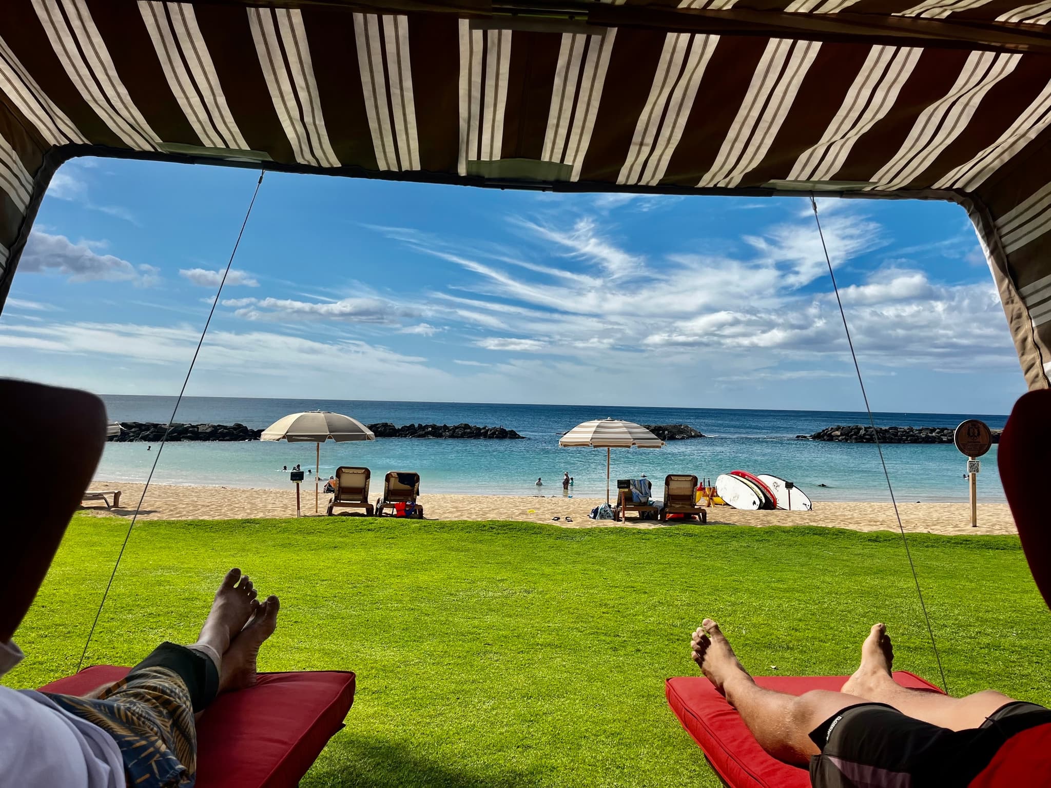 Sun Bed with Cabana (Honu)