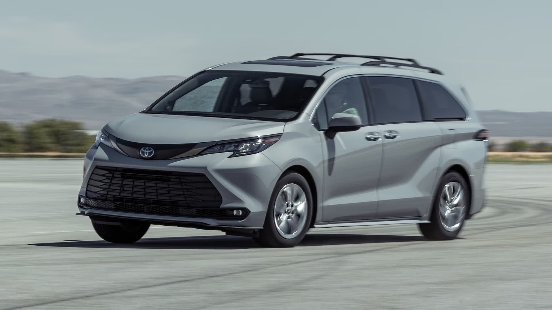 「Minivan Arrival」Honolulu Airport ⮕ Waikiki Hotels Exclusive Transfer