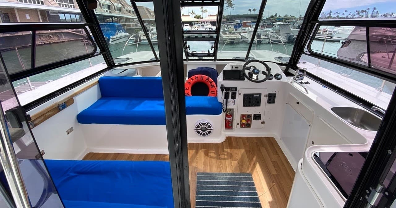 Private Sunset Catamaran Cruise & Swim "Keanuenue"