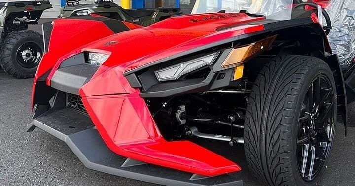 Metallic Red - 2023 Polaris SlingShot SL with Tech Package Rental