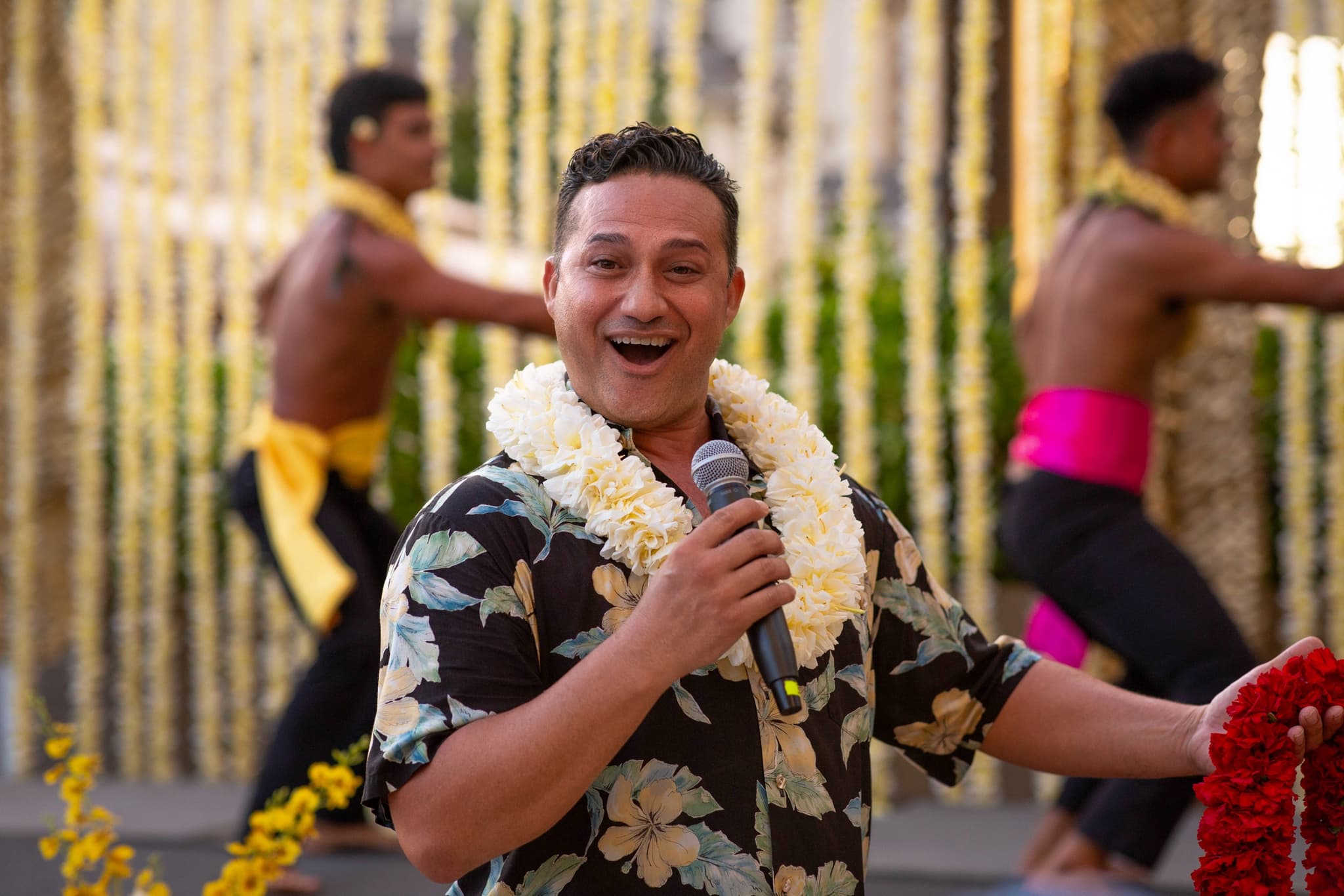 Cocktail & Show Only Package