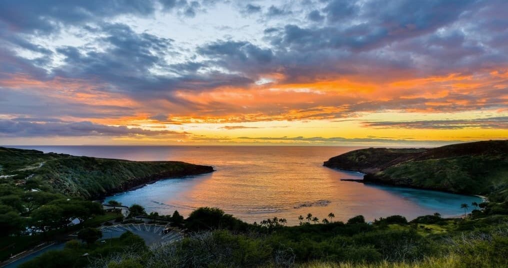 Sunset Koko Crater Hike