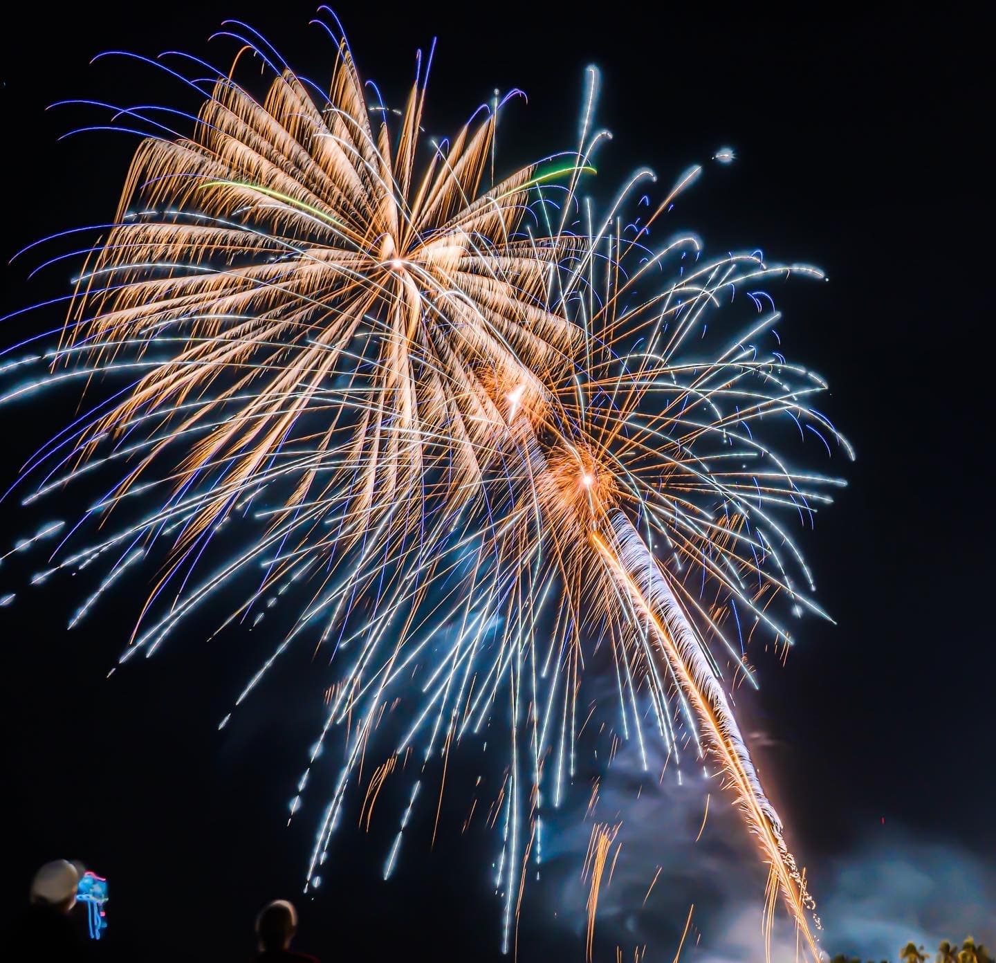 金曜日のみのタンタラス花火ツアー