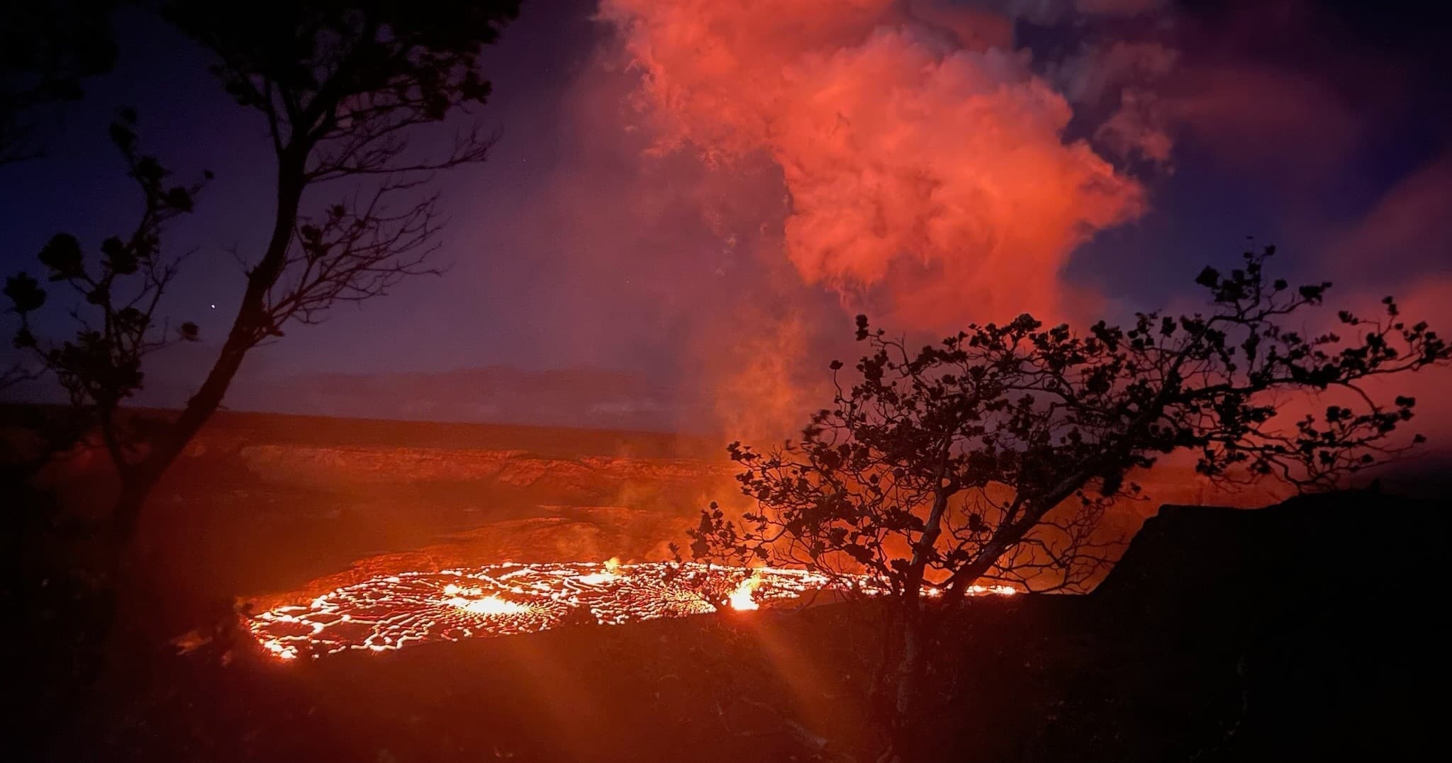 Big Island Waterfalls and Twilight Volcano Combo
