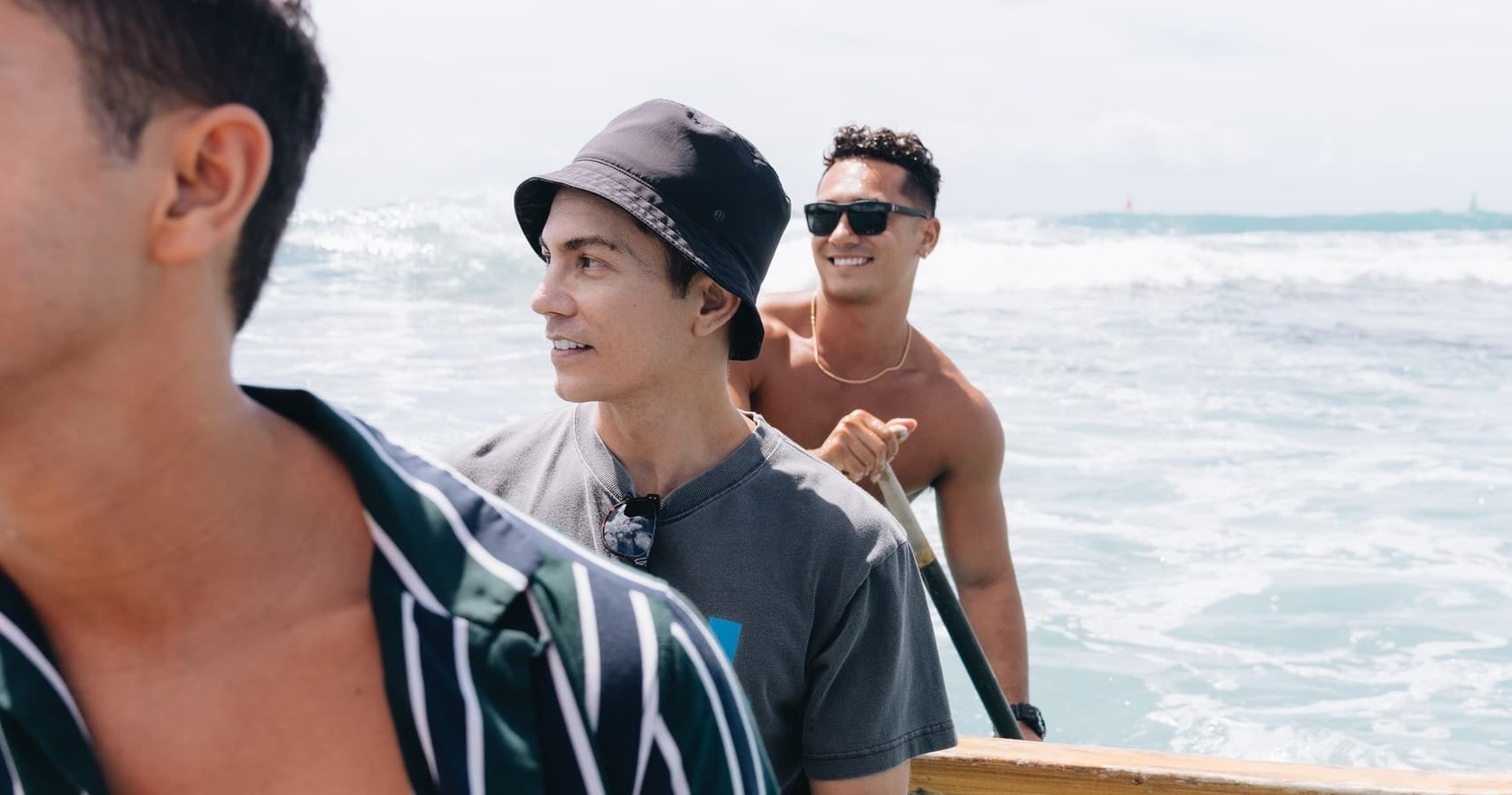 Kapua Wa'a Hawaiian Canoe Surfing Experience