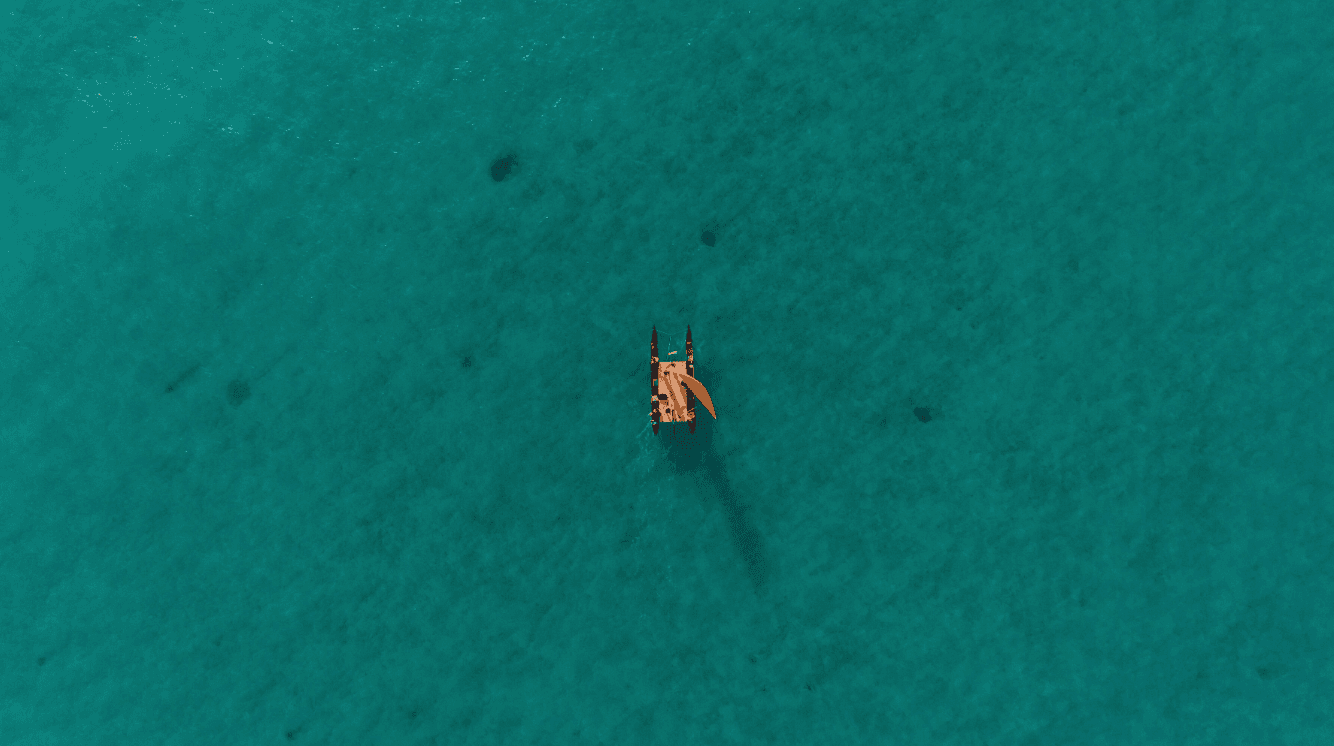 Huaka'i Waʻa Pe’a (Hawaiian Sailing Canoe)