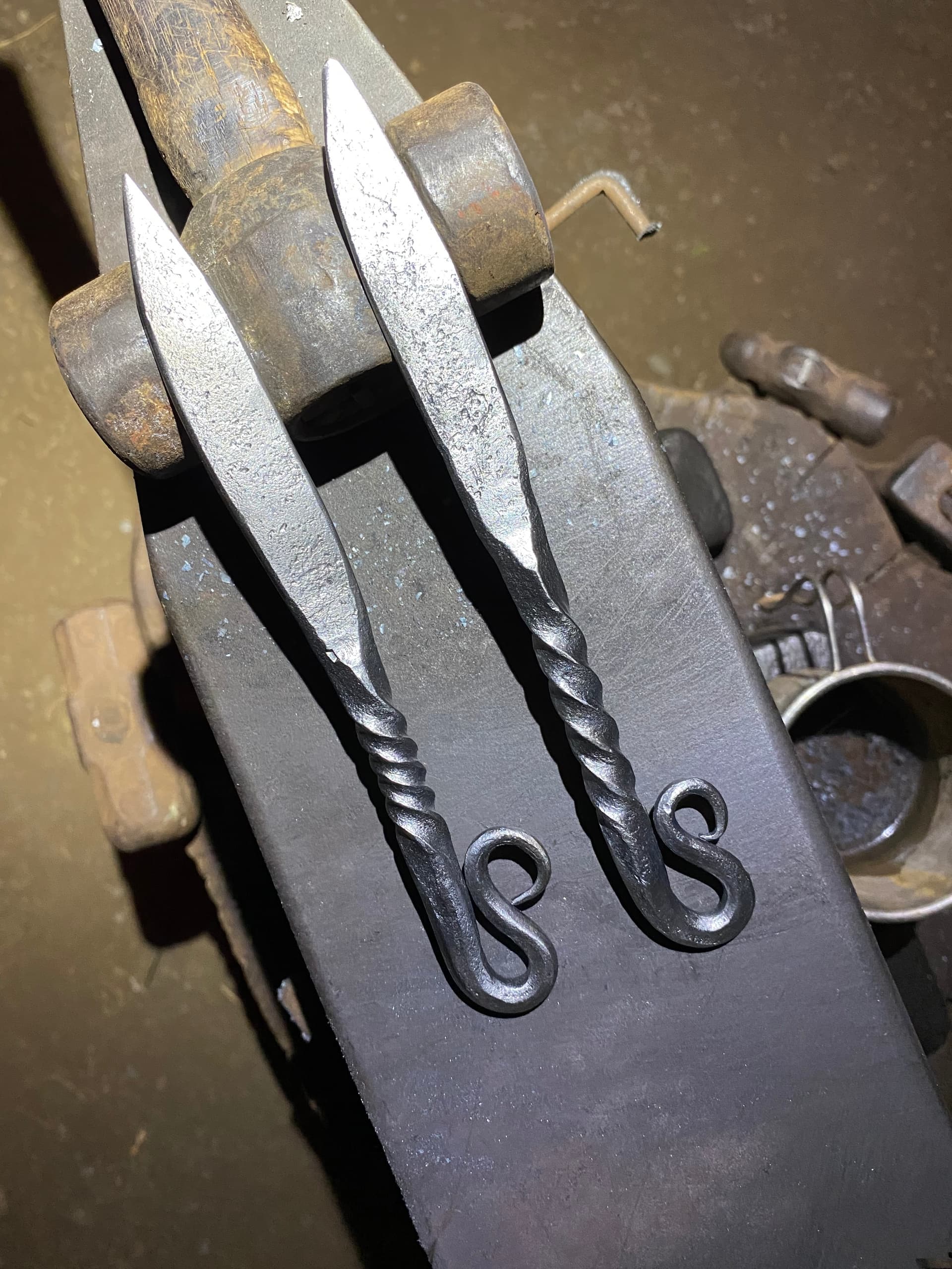 Letter Opener Blacksmith Experience : Beginner Level