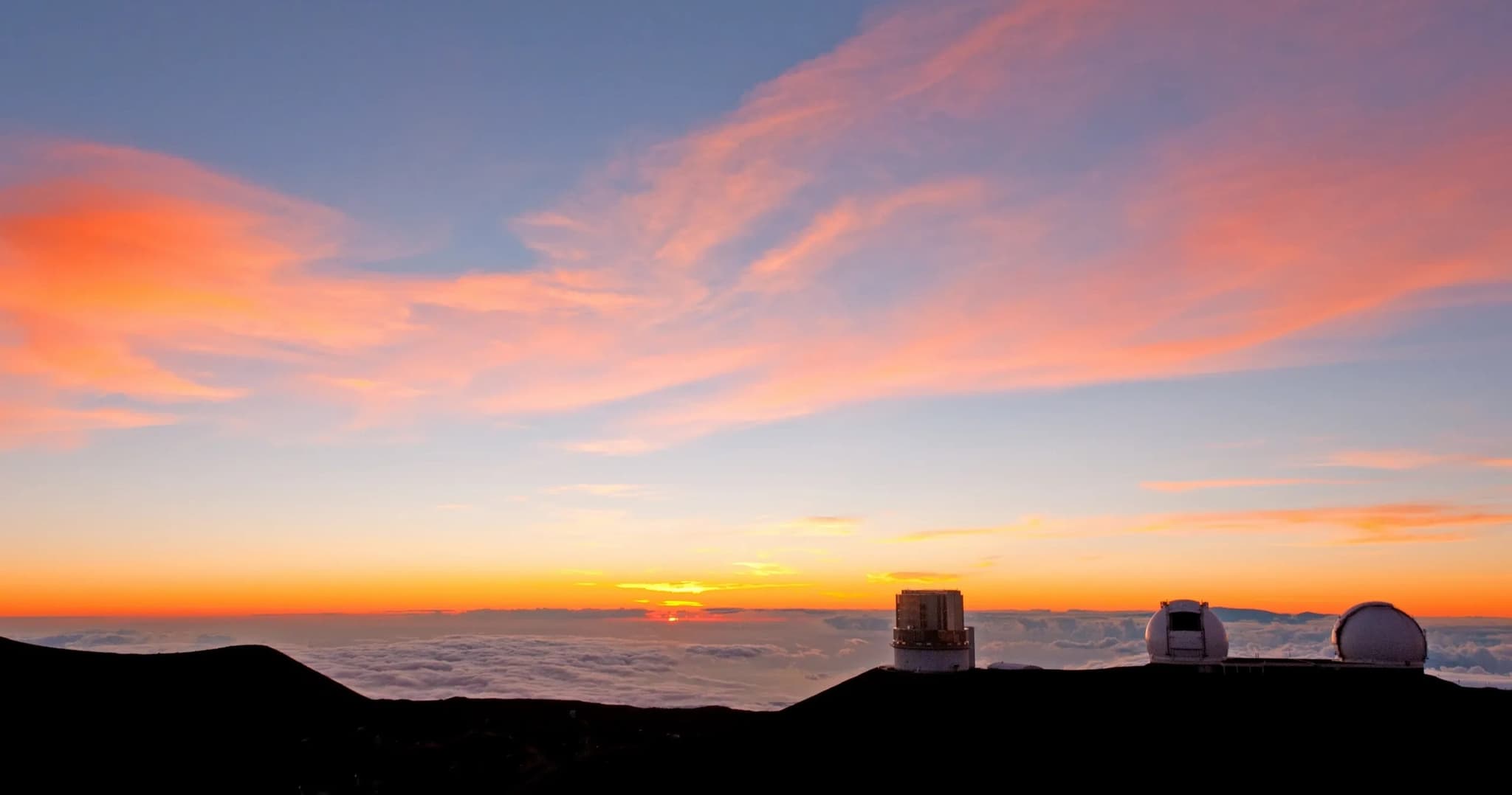 Hawaii’s GOAT Experience: Mauna Kea Summit, Sunset & Stars