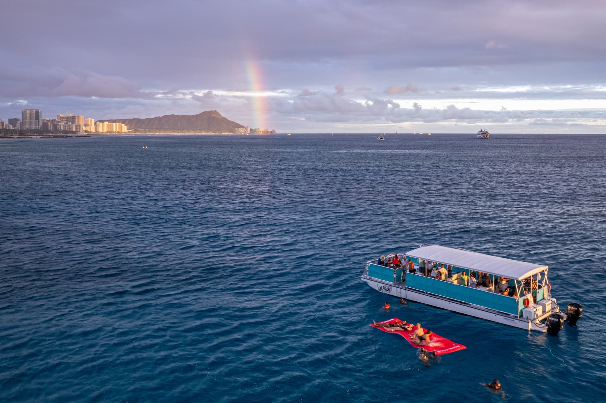Paradise Waikiki Sunset Cruise