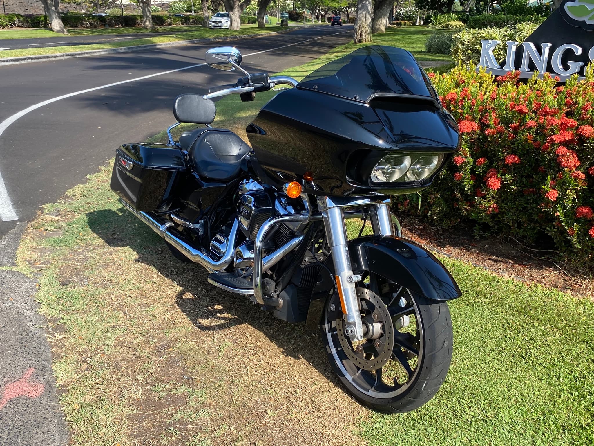 2020 Road Glide w/107cu, Nav, Bluetooth