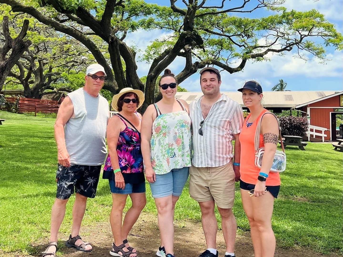 O'ahu's Historical Journey: Land & Legacy